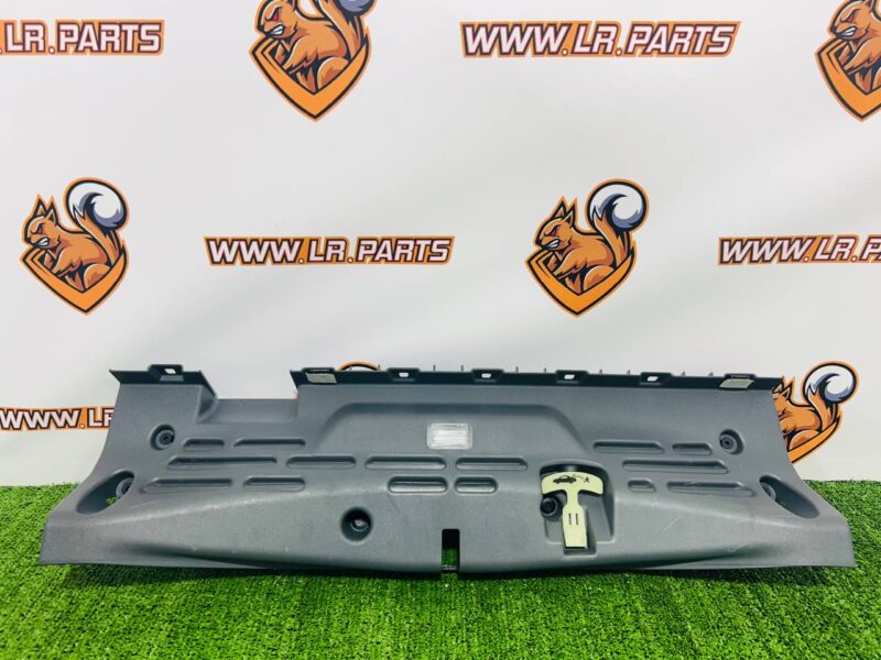 T2R11510 Jaguar F-Type X152 (2014-) Trunk Lid Lock Trim Used cost  € in stock 1 pcs.