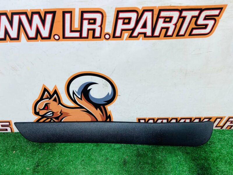 T2R12262PVJ Jaguar F-Type X152 (2014-) Center Console Trim Panel Used cost  € in stock 1 pcs.
