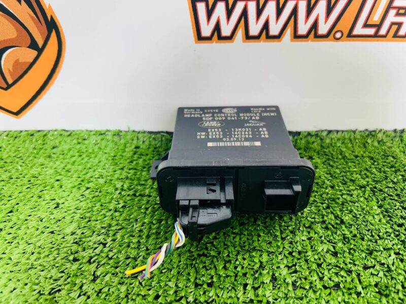 T2R1493 Headlight adjustment control unit Jaguar F-Type X152 (2014-) Used cost  € in stock 1 pcs.
