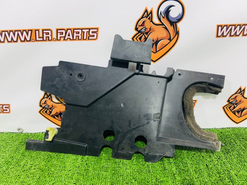 T2R1600 Radiator Deflector Shield Left Jaguar F-Type X152 (2014-) Used cost  € in stock 1 pcs.