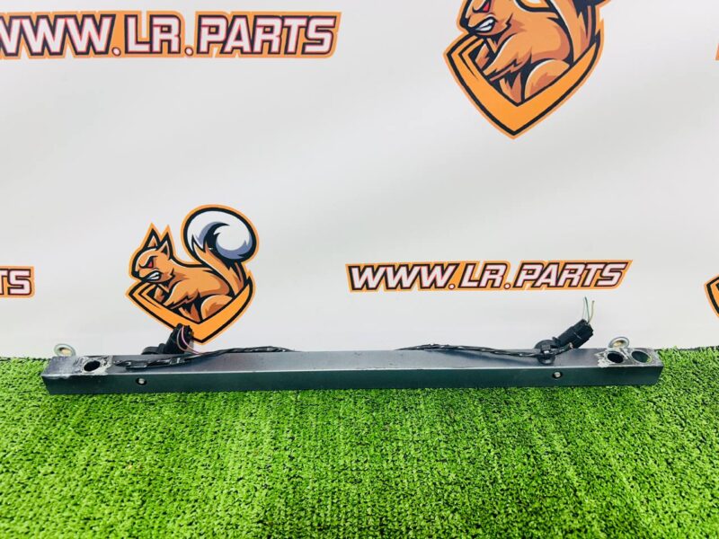 T2R2094 Front bumper reinforcement panel Jaguar F-Type X152 (2014-) Used cost  € in stock 1 pcs.