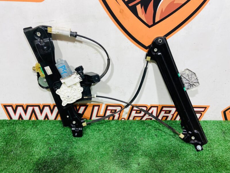 T2R4199 Left Door Window Regulator Jaguar F-Type X152 (2014-) Used cost 130 € in stock 1 pcs.