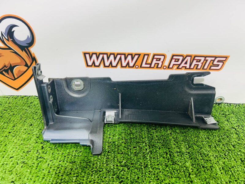 T2R4273 Jaguar F-Type X152 Right Wing Bracket (2014-) Used cost  € in stock 1 pcs.