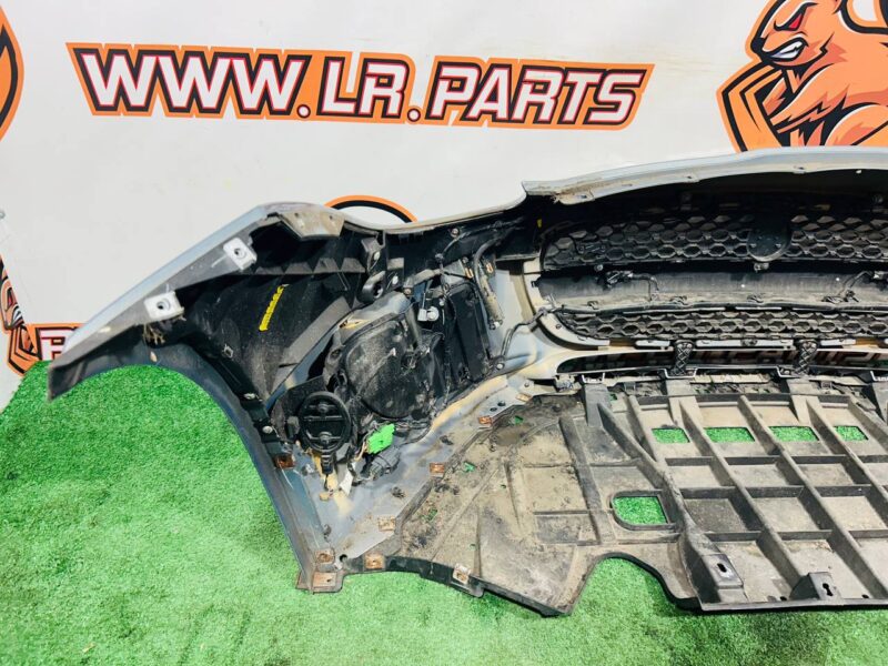 T2R5014LML Front bumper assembly Jaguar F-Type X152 (2014-) Used cost 2 800 € in stock 1 pcs.