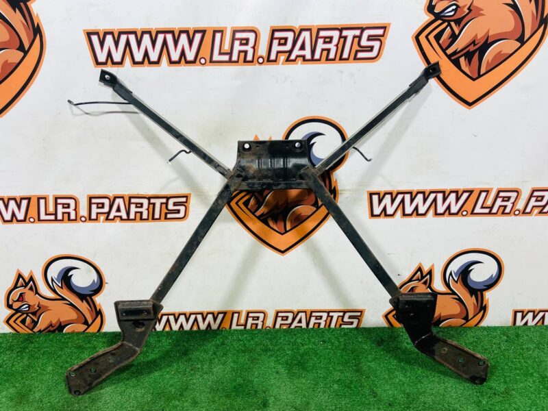 T2R5610 Underfloor mounting bracket Jaguar F-Type X152 (2014-) Used cost  € in stock 1 pcs.
