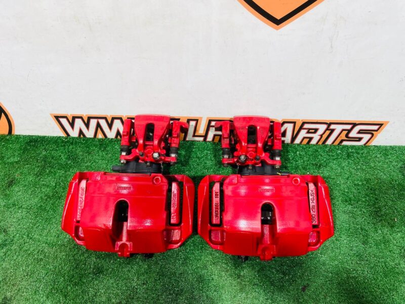 T2R7239 Set of brake calipers with discs Jaguar F-Type X152 (2014-) Used cost 1 500 € in stock 1 pcs.