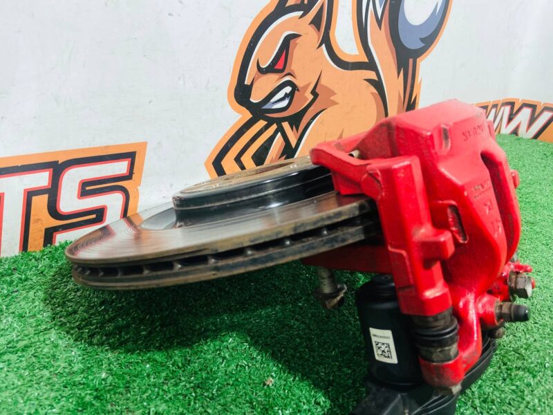 T2R7239 Set of brake calipers with discs Jaguar F-Type X152 (2014-) Used cost 1 500 € in stock 1 pcs.