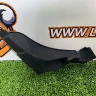 T2R8952 Convertible Top Trim Left Jaguar F-Type X152 (2014-) Used cost  € in stock 1 pcs.