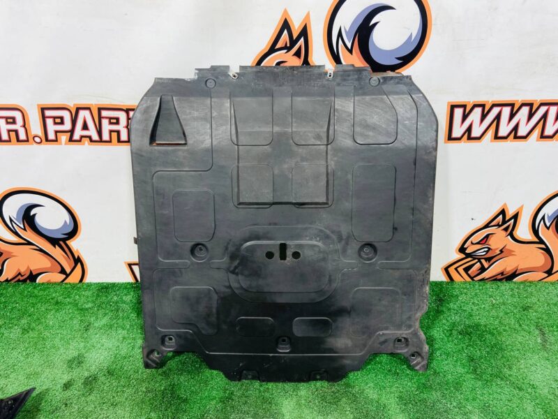 T2R9966 Jaguar F-Type X152 Engine Sump (2014-) Used cost 300 € in stock 1 pcs.