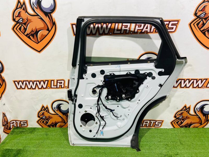 T4A1370KIT Door rear right complete Jaguar F-Pace X761 (2017-) Used cost  € in stock 1 pcs.