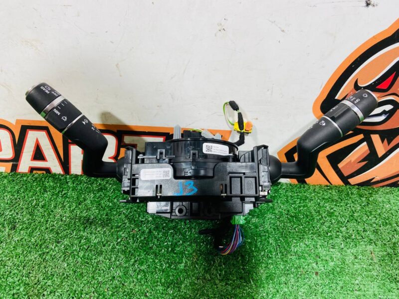 T4A19269KIT Steering column switch assembly Jaguar F-Pace X761 (2017-) Used cost  € in stock 1 pcs.