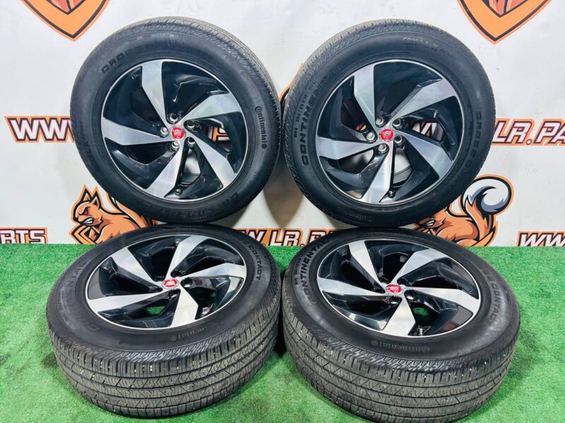 T4A37968 Wheel disk with tire 255/55 R19 Jaguar F-Pace X761 (2017-) Used cost  € in stock 4 pcs.