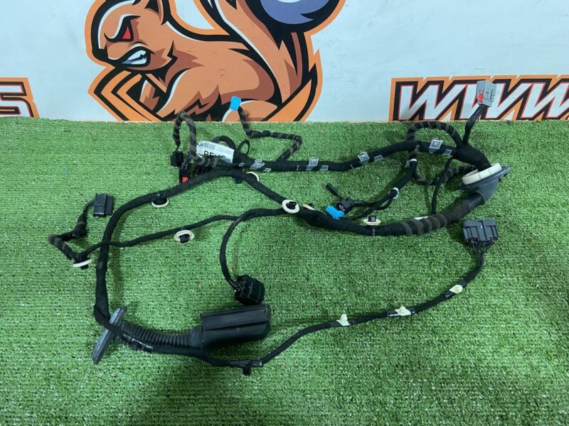 T4K19069 Front right door wiring Jaguar I-Pace X590 (2018-) used cost 120 € in stock 1 pcs.