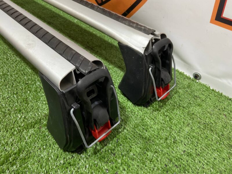 VPLRR0154 Roof rack (cross bars) Land Rover Discovery 5 L462 (2017-) Used cost 150 € in stock 1 pcs.