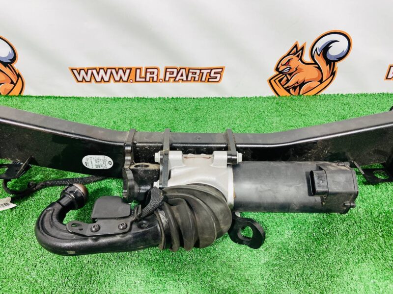 VPLXT0333 Electric towbar kit Range Rover Sport L461 (2023-) Used cost 1 200 € in stock 1 pcs.