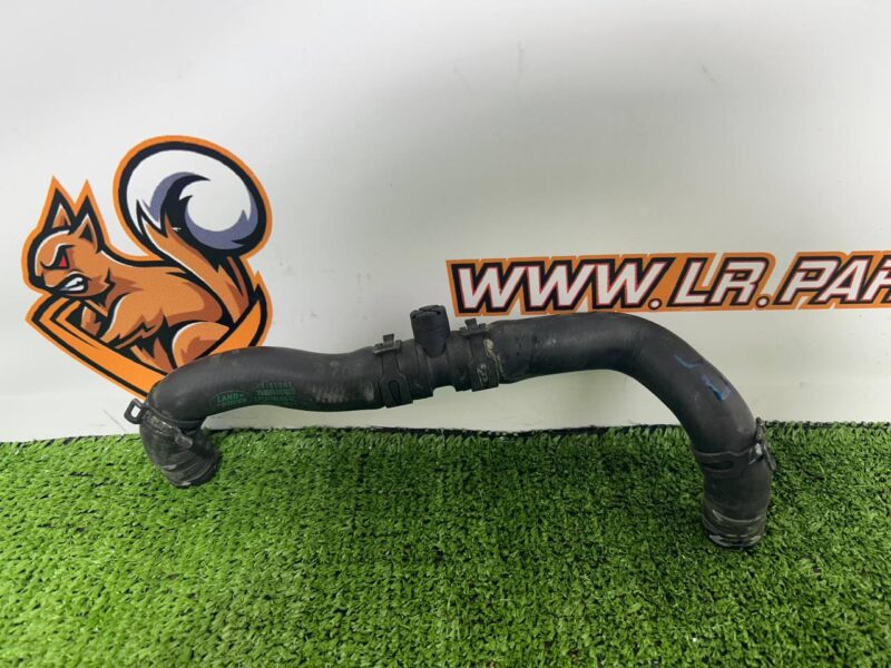 LR036345 Heater hose Range Rover L405 (2013-2021) used cost 20 € in stock 1 pcs.