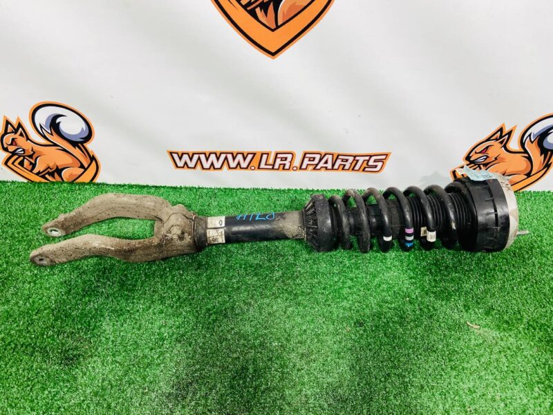 LR090617KIT Front left shock absorber with bracket Range Rover Velar L560 (2018-) Used cost  € in stock 1 pcs.
