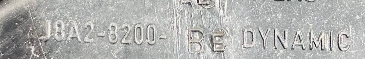 LR092629 Radiator grille black/dark Atlas Range Rover Velar L560 (2018-) Used - Image 16