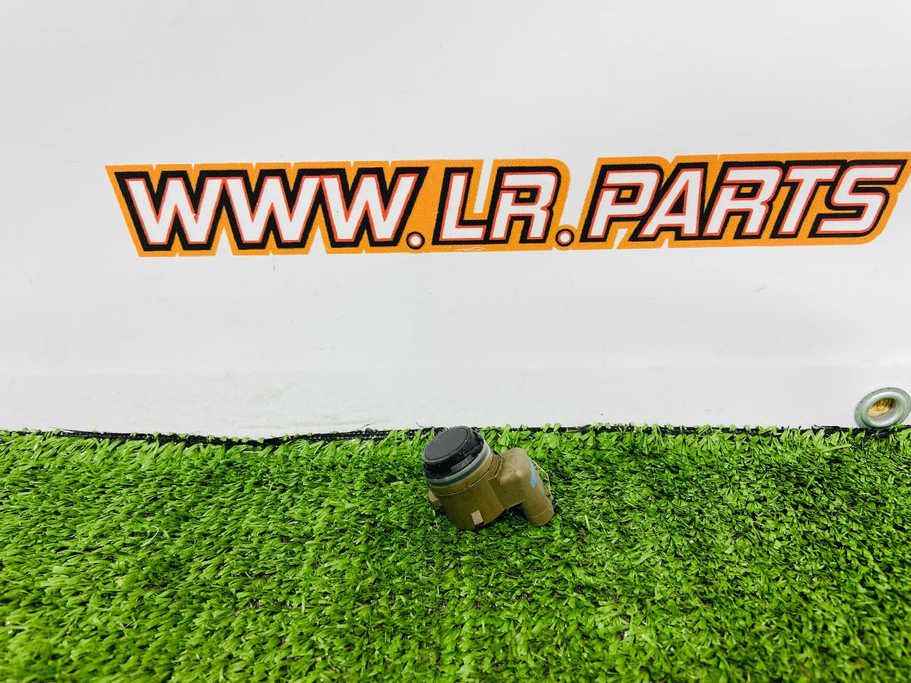 LR095414 Front/Rear Parking Sensor 2018- Range Rover Sport L494 (2014-2022) Used cost 60 € in stock 2 pcs.