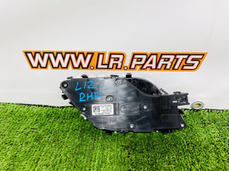 LR098446 Front Right Electric Seat Adjustment Switch Range Rover L405 (2013-2021) Used cost  € in stock 2 pcs.