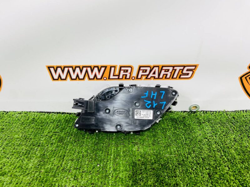 LR098480 Front Left Electric Seat Switch Range Rover L405 (2013-2021) Used cost  € in stock 2 pcs.