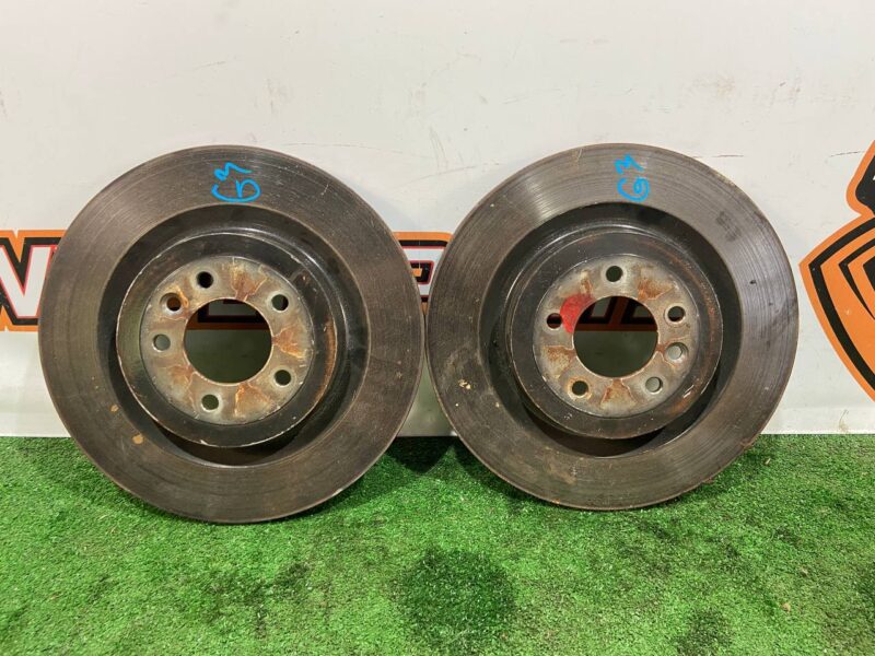 LR099038 Rear brake disc Range Rover Sport L494 (2014-2022) used cost 20 € in stock 2 pcs.