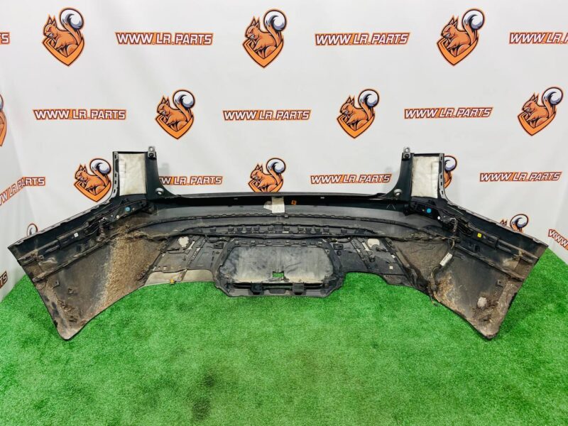 LR112603 Rear bumper assembly Range Rover Velar L560 (2018-) Used - Image 12