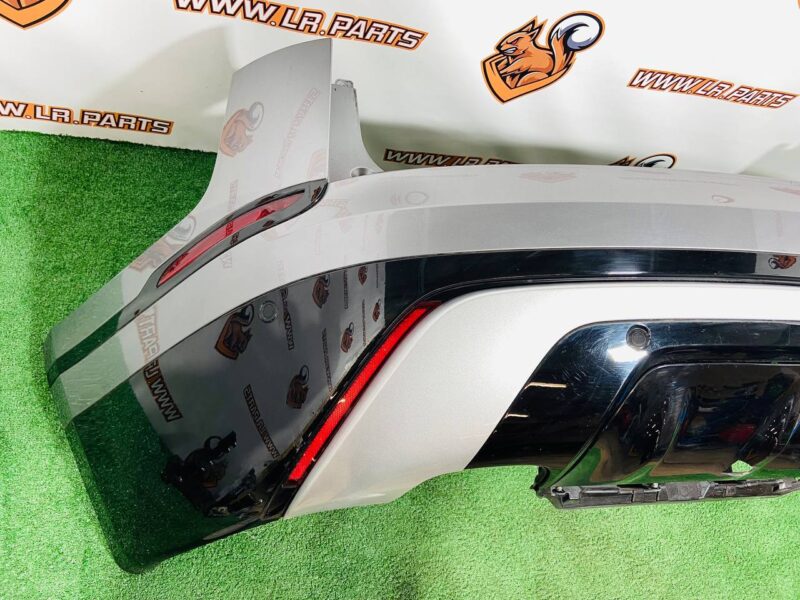 LR112603 Rear bumper assembly Range Rover Velar L560 (2018-) Used cost 840 € in stock 2 pcs.