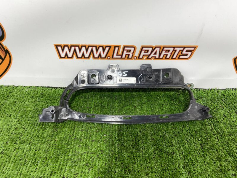 LR127530 Front bumper frame right Land Rover Discovery Sport L550 (2015-) Used cost  € in stock 1 pcs.