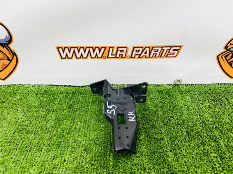 LR127537 Headlight washer bracket right Land Rover Discovery Sport L550 (2015-) Used cost  € in stock 1 pcs.