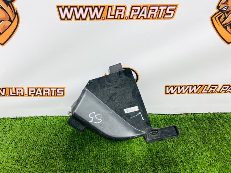 LR127540 Front bumper plate right Land Rover Discovery Sport L550 (2015-) Used cost  € in stock 1 pcs.