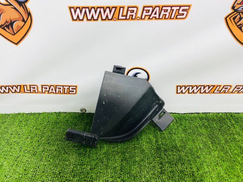 LR127540 Front bumper plate right Land Rover Discovery Sport L550 (2015-) Used cost  € in stock 1 pcs.