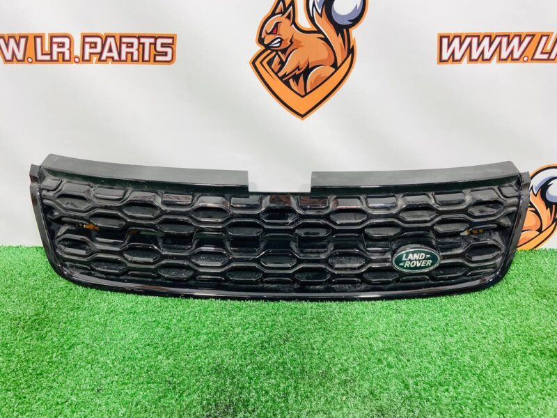 LR127707 Radiator grille Land Rover Discovery Sport L550 (2015-) Used cost 210 € in stock 1 pcs.