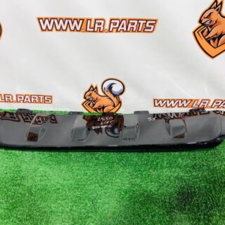 LR133276 Tow Hook Cover 2019- Land Rover Discovery Sport L550 (2015-) Used cost 100 € in stock 1 pcs.