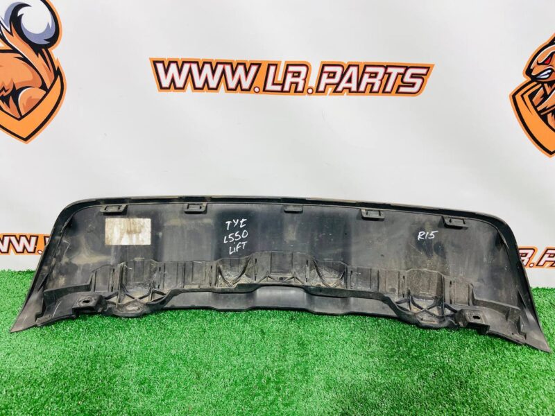 LR133664 Rear bumper cover Land Rover Discovery Sport L550 (2015-) Used cost 170 € in stock 1 pcs.