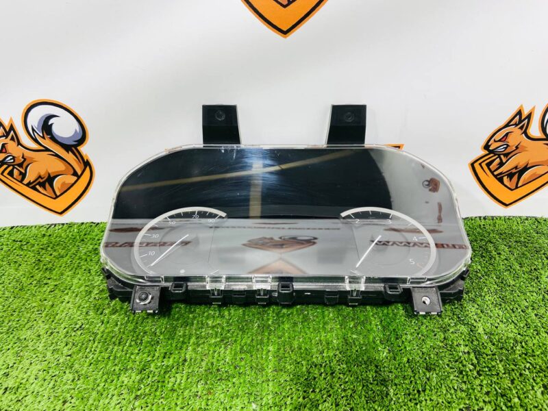 LR146412 Dashboard Range Rover Evoque New L551 (2019-) Used cost  € in stock 1 pcs.