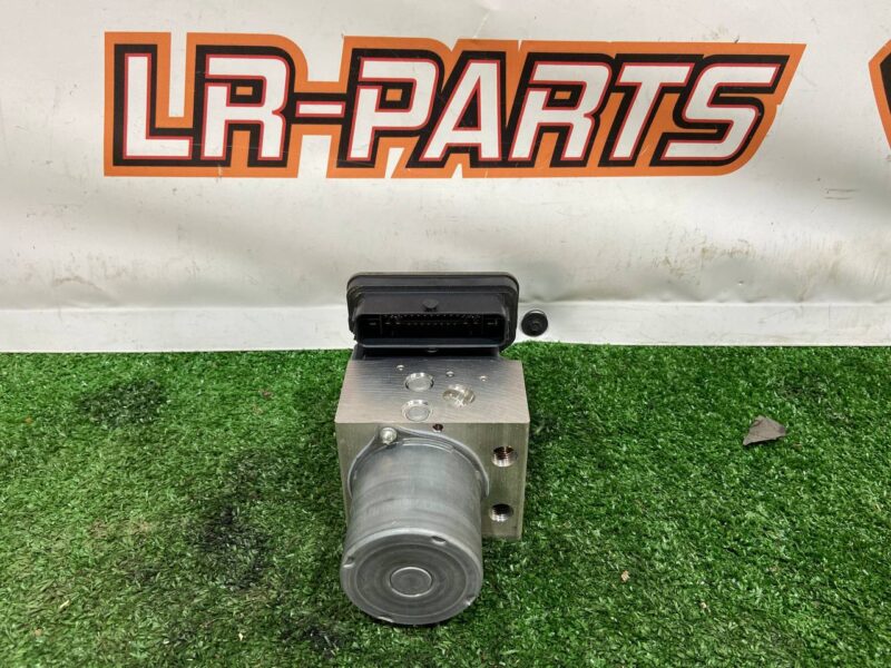 LR155595 ABS block Range Rover Velar L560 Used cost 500 € in stock 1 pcs.