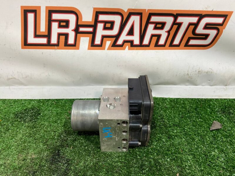 LR155595 ABS block Range Rover Velar L560 Used cost 500 € in stock 1 pcs.