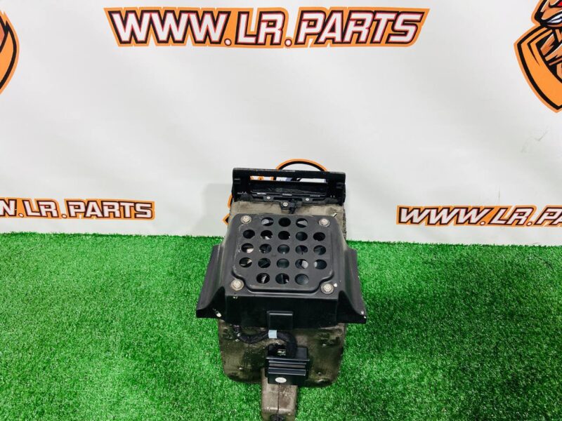 LR157869 Refrigeration unit Range Rover Sport L494 (2014-2022) Used cost 200 € in stock 2 pcs.