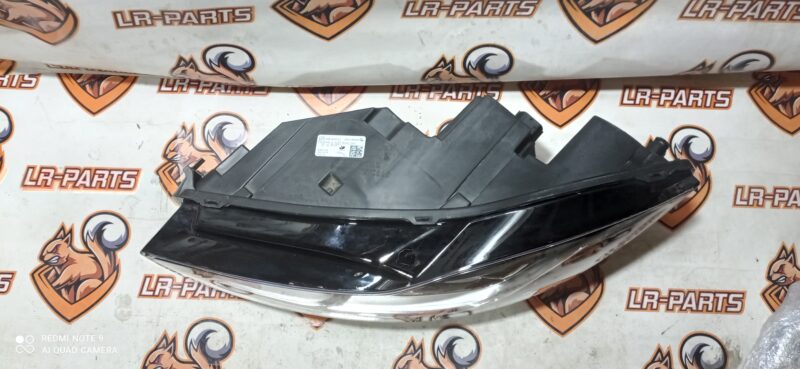T4K1446 Left headlight LED Matrix Jaguar I-Pace X590 (2018-) Used cost 1 250 € in stock 4 pcs.