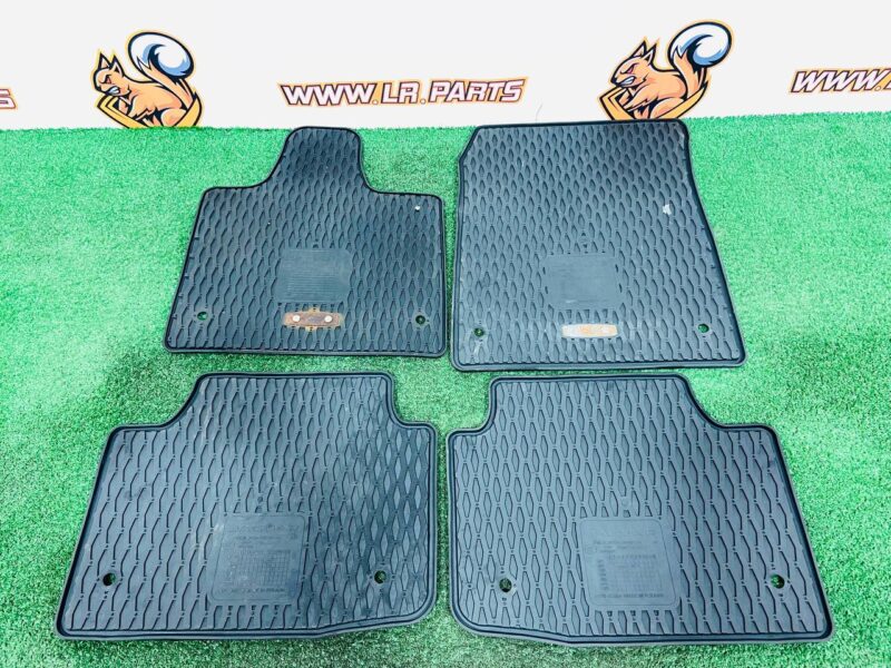 T4K1600 Rubber mats set Jaguar I-Pace X590 (2018-) Used cost  € in stock 2 pcs.