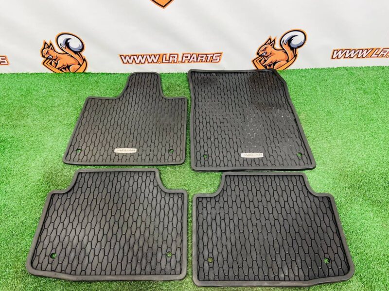 T4K1600 Rubber mats set Jaguar I-Pace X590 (2018-) Used cost  € in stock 2 pcs.