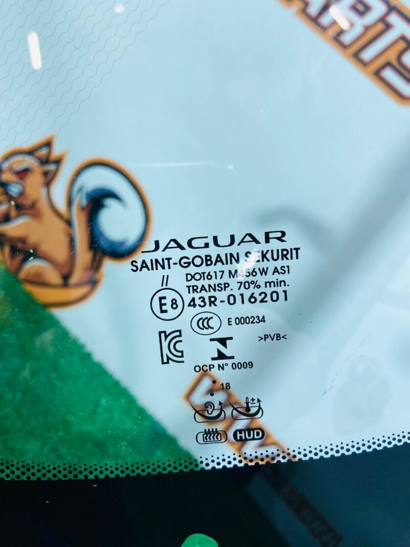 T4K20609 Windshield Jaguar I-Pace (2018-) used - Image 22