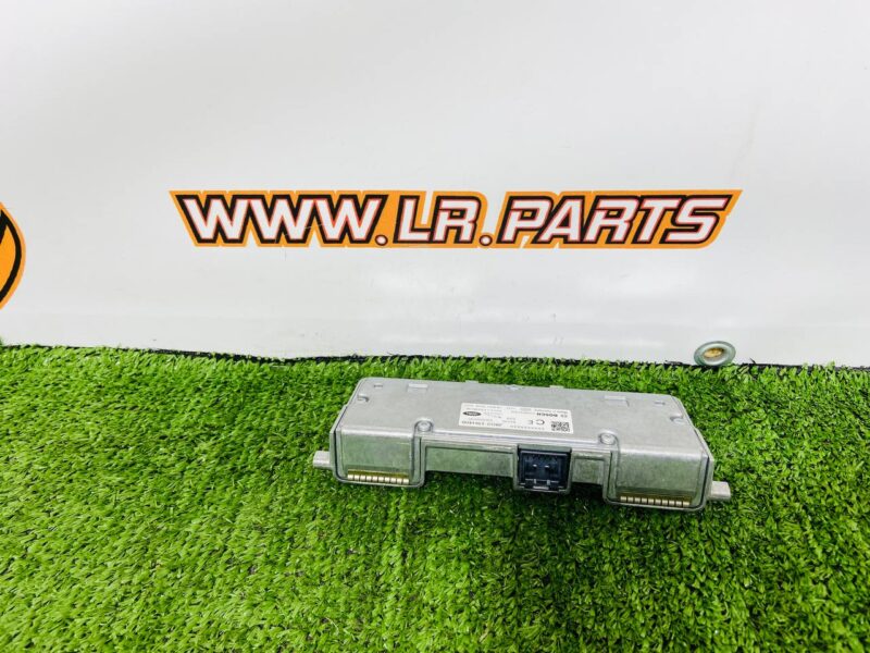 T4K4756 Front Camera Jaguar I-Pace X590 (2018-) Used cost 350 € in stock 4 pcs.