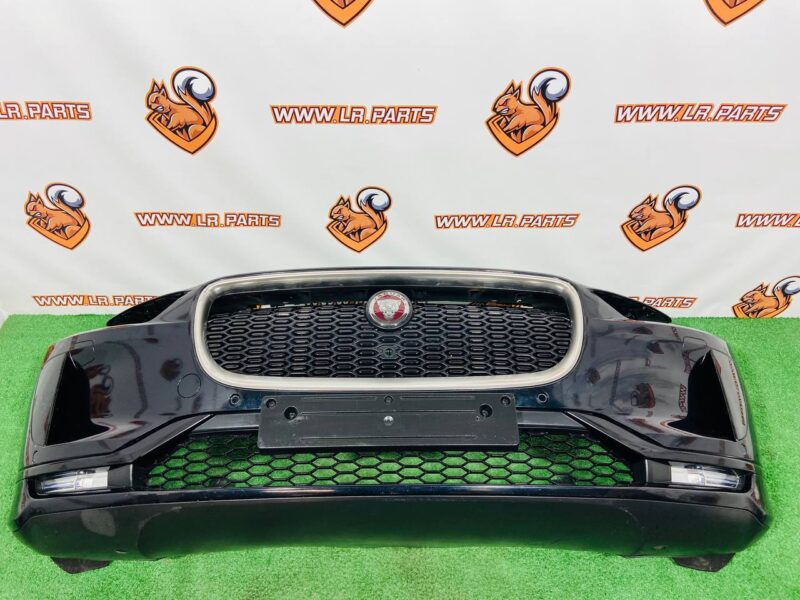 T4K5982LML Front bumper assembly 6 sensors Jaguar I-Pace X590 (2018-) Used - Image 36