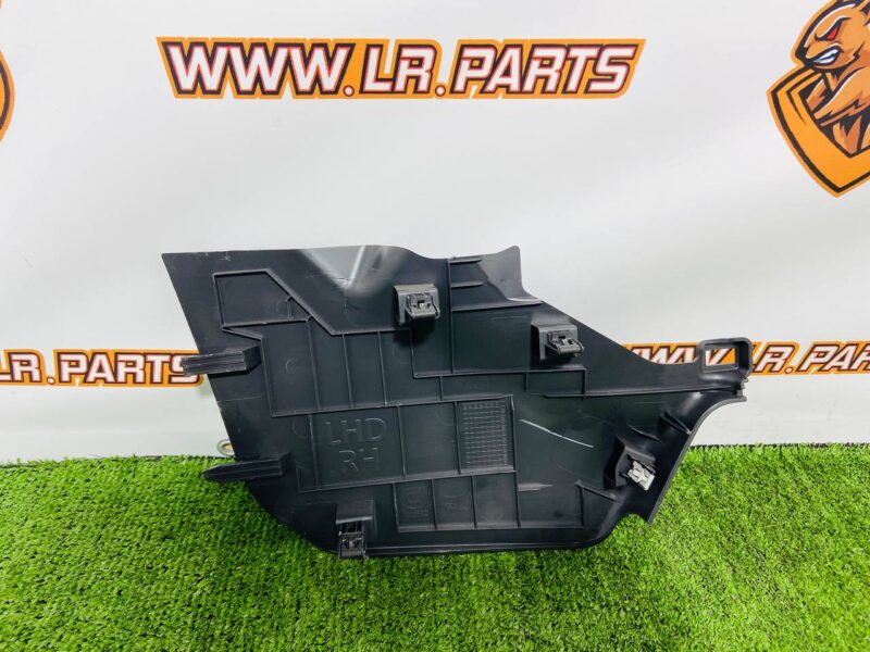 T4K8377 Center console panel right Jaguar I-Pace X590 (2018-) Used cost  € in stock 1 pcs.