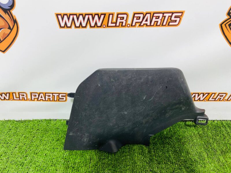 T4K8377 Center console panel right Jaguar I-Pace X590 (2018-) Used cost  € in stock 1 pcs.