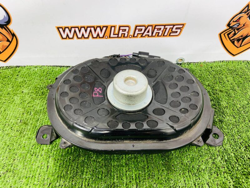 LR091163 Sub woofer Range Rover Velar L560 (2018-) Used cost 90 € in stock 1 pcs.