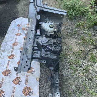 LR091534 Quarter front right Range Rover Velar L560 (2018-) used cost 680 € in stock 1 pcs.