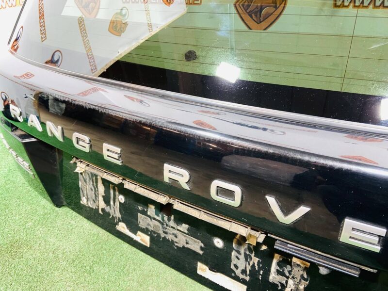 LR094294 Upper trunk lid Range Rover L405 (2013-2021) Used - Image 16